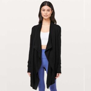 Lululemon Find Your Calm Wrap